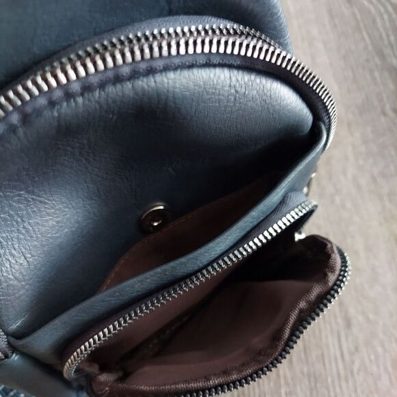 Blue Belt Bag with Smooth Finish and Adjustable Strap - Picture 5 of 6